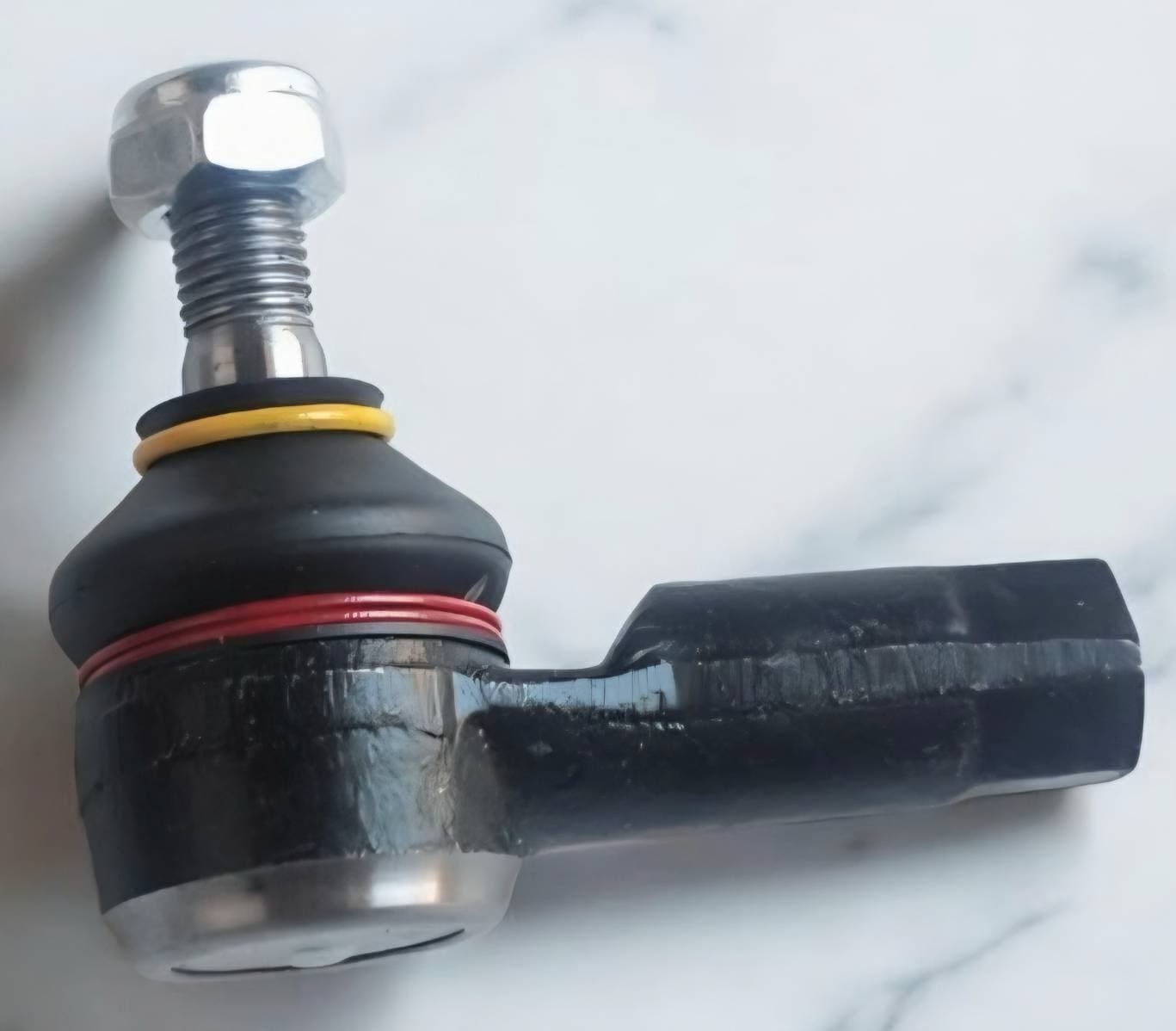 บูชปีกนก