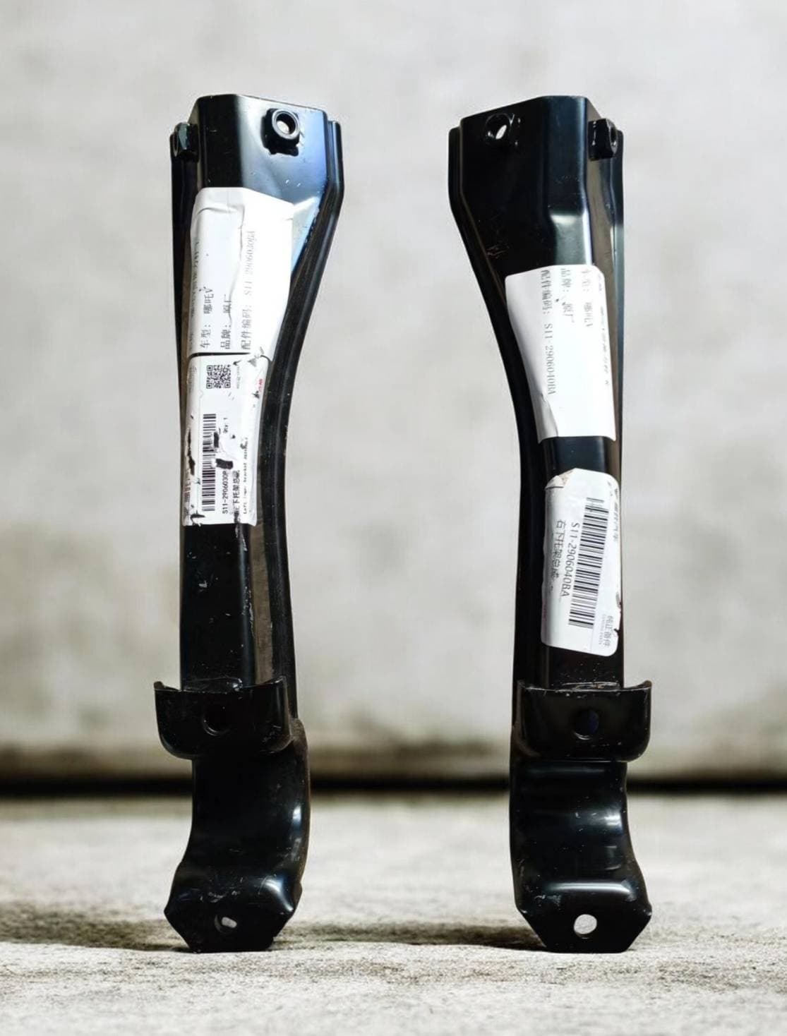 เหล็กรัดกันโคลง